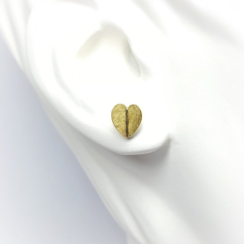 Boucles d'oreilles "coeur", or jaune 18kt.