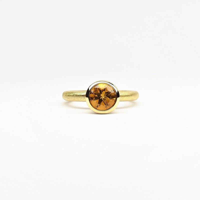 "combiring medium", or jaune 18kt et citrine jaune fonçée Ø7mm.