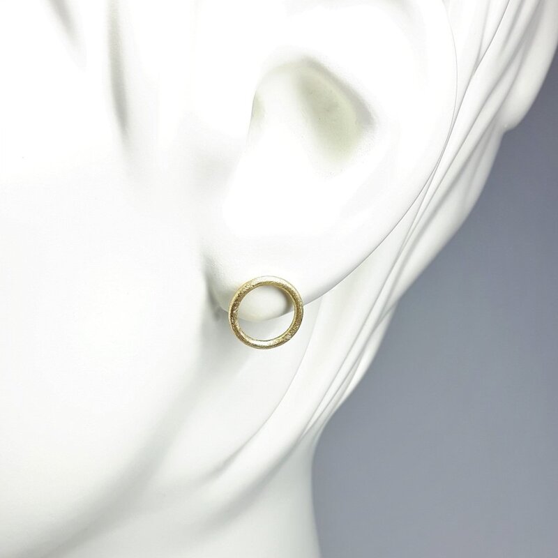 Boucles d'oreilles "roundabout" en or jaune 18kt.