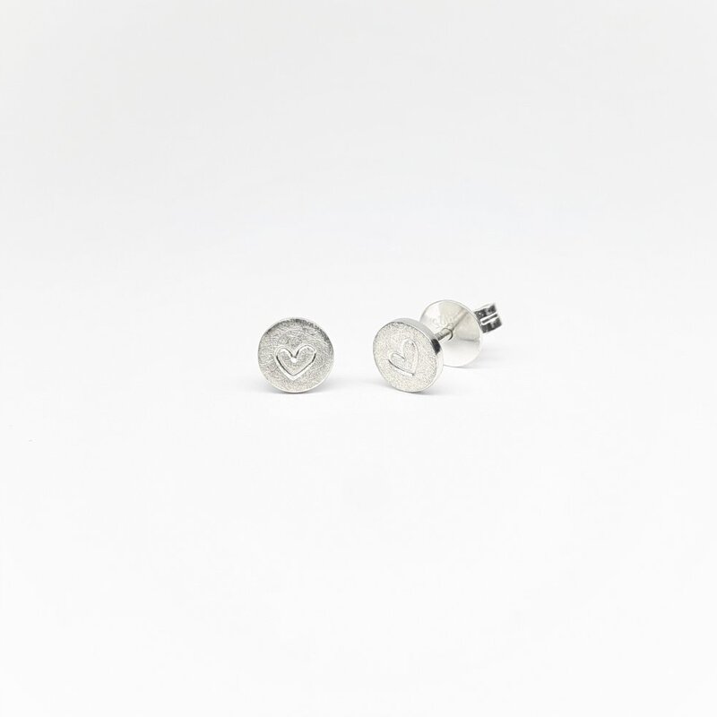 Boucles d'oreilles en argent 925-. avec coeur.