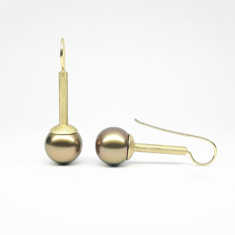 Boucles d'oreilles en or jaune 18kt, perles des mers du sud "fiji"couleur bronze-brun-or Ø13mm. Pièce unique.