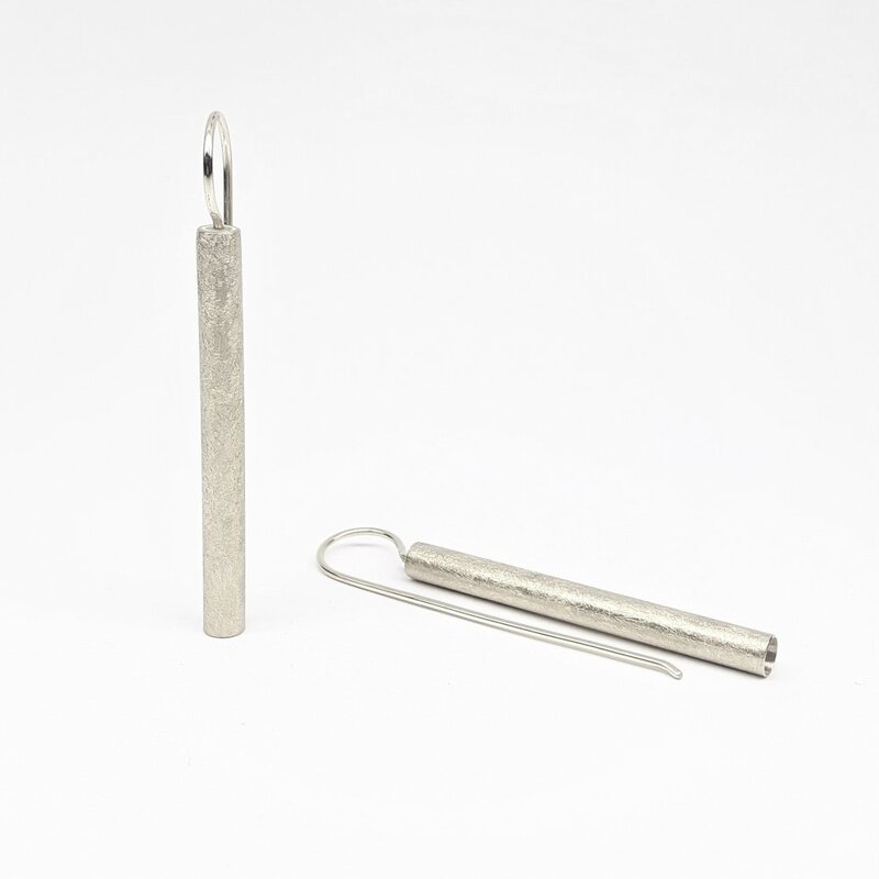 Boucles d'oreilles en argent 925/-.