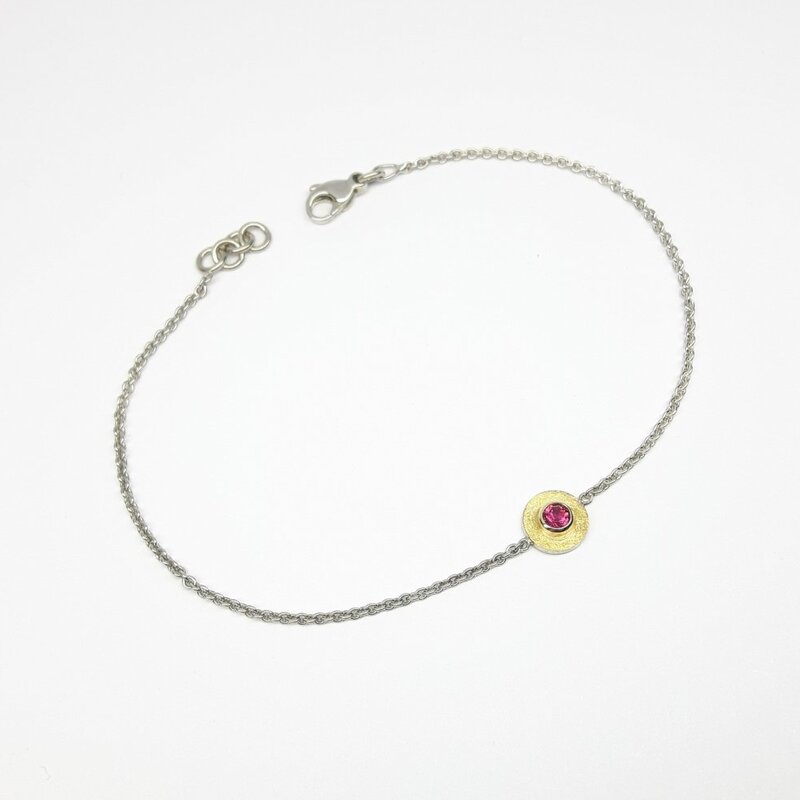 Bracelet en or fin, argent 925/- et tourmaline rose.