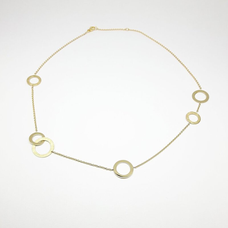 Collier fait main en or jaune 18kt. Pièce unique.