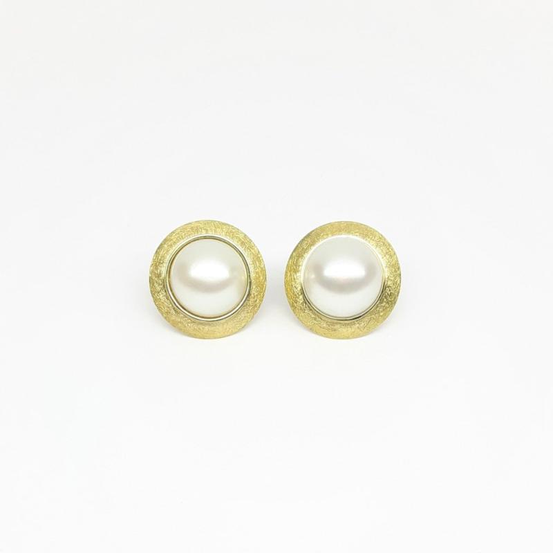 Boucles d'oreilles en or jaune 18kt et perles de culture d'eau douce Ø10.5-11mm