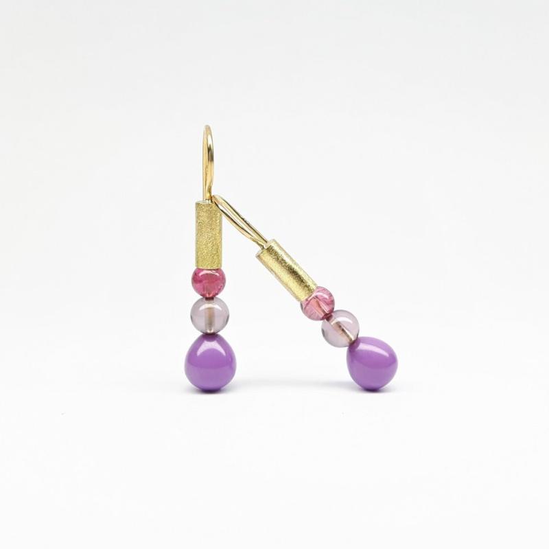 Boucles d'oreilles en or jaune 18kt, tourmaline et pampilles en hétérosite. Pièce unique.