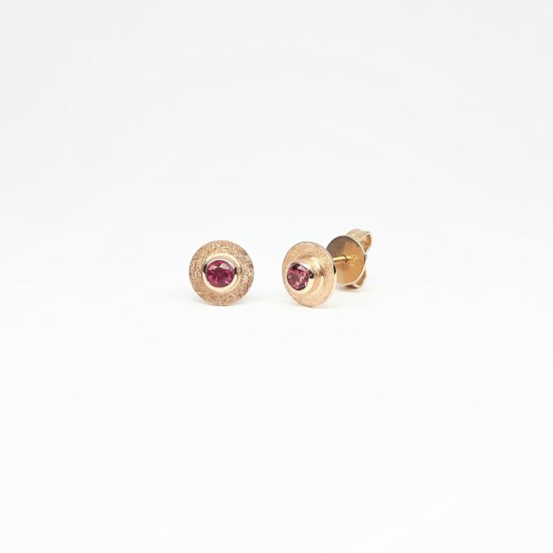 Boucles d'oreilles en or rouge 18kt et tourmaline rose.