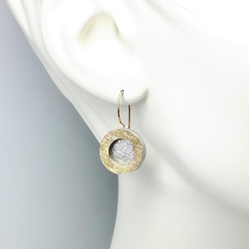 Boucles d'oreilles en or rouge 18kt et argent 925/-.