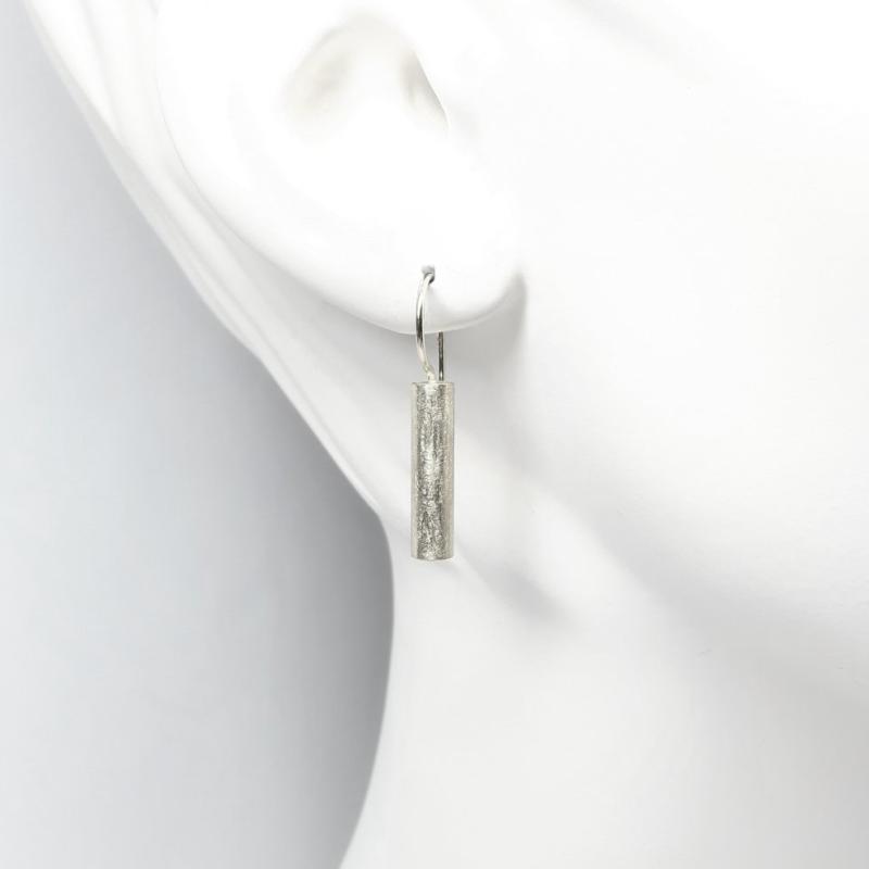 Boucles d'oreilles en argent 925/-.