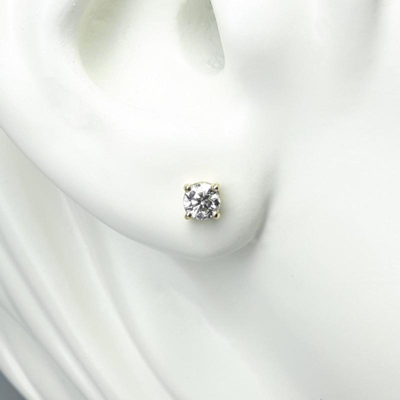 Boucles d'oreilles en or jaune 18kt et brillants à 0,50ct total.
