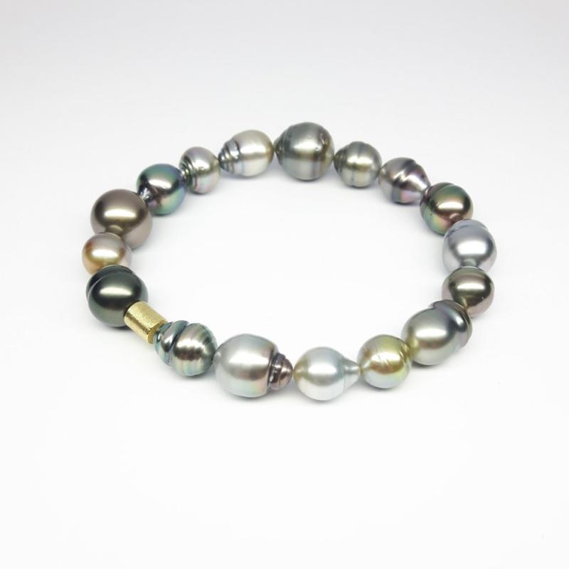 Bracelet en perles de tahiti et or jaune 18kt. Pièce unique.