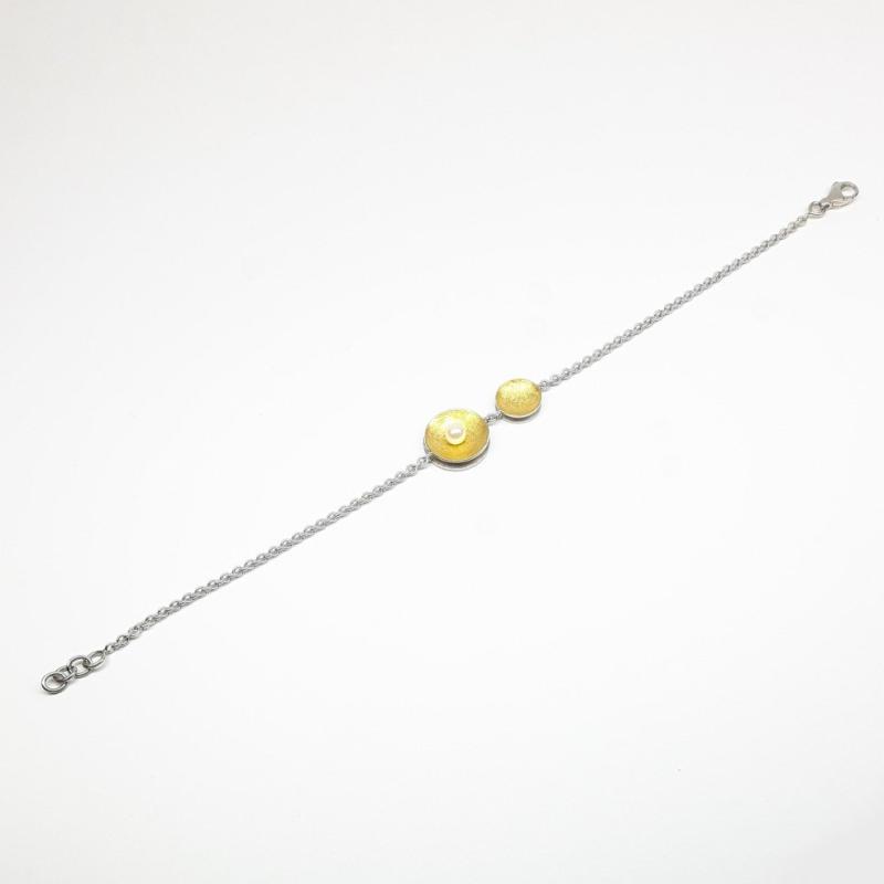 Bracelet en or fin, argent 925/- et perle akoya.
