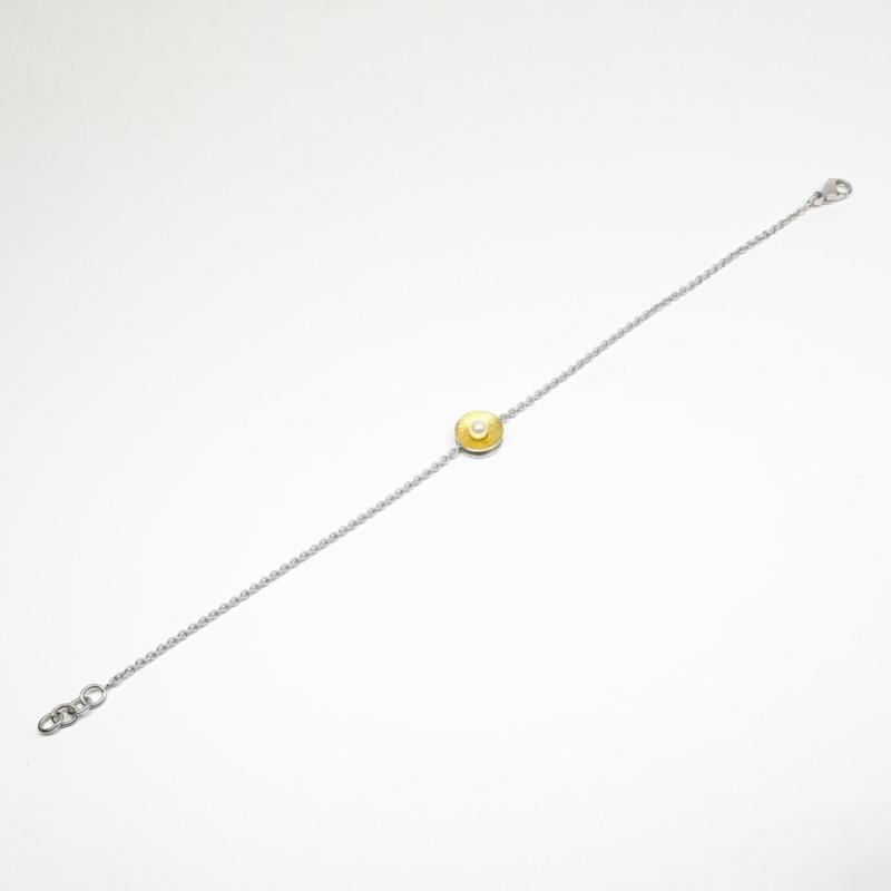Bracelet en or fin, argent 925/- et perle akoya.