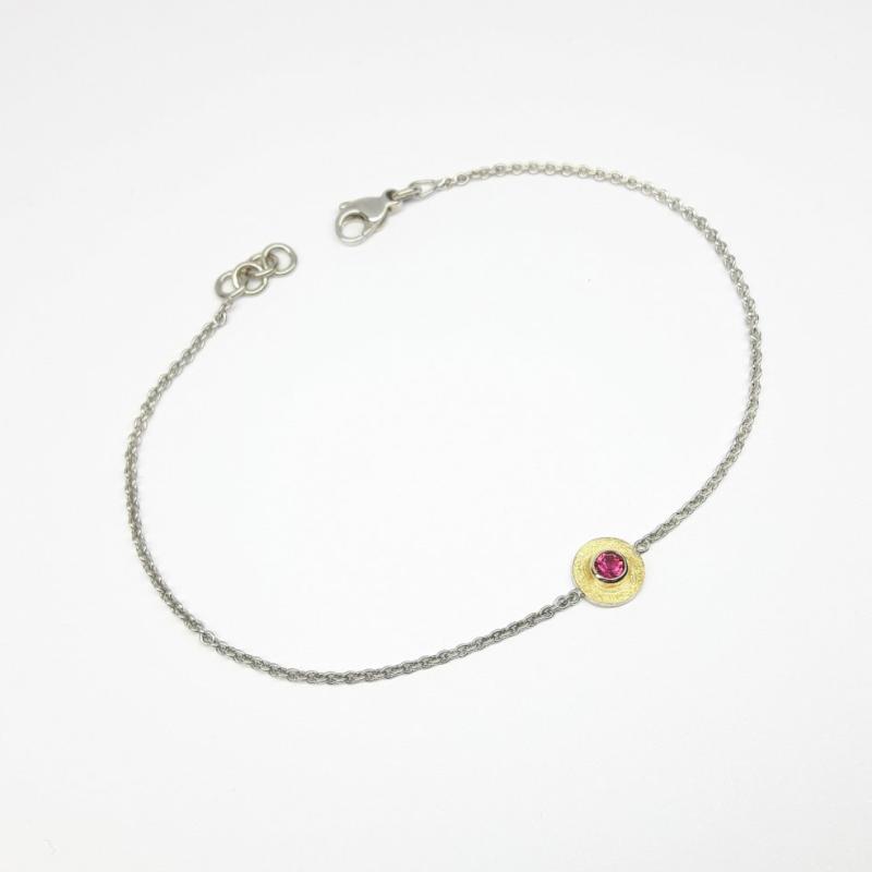 Bracelet en or fin, argent 925/- et tourmaline rose.