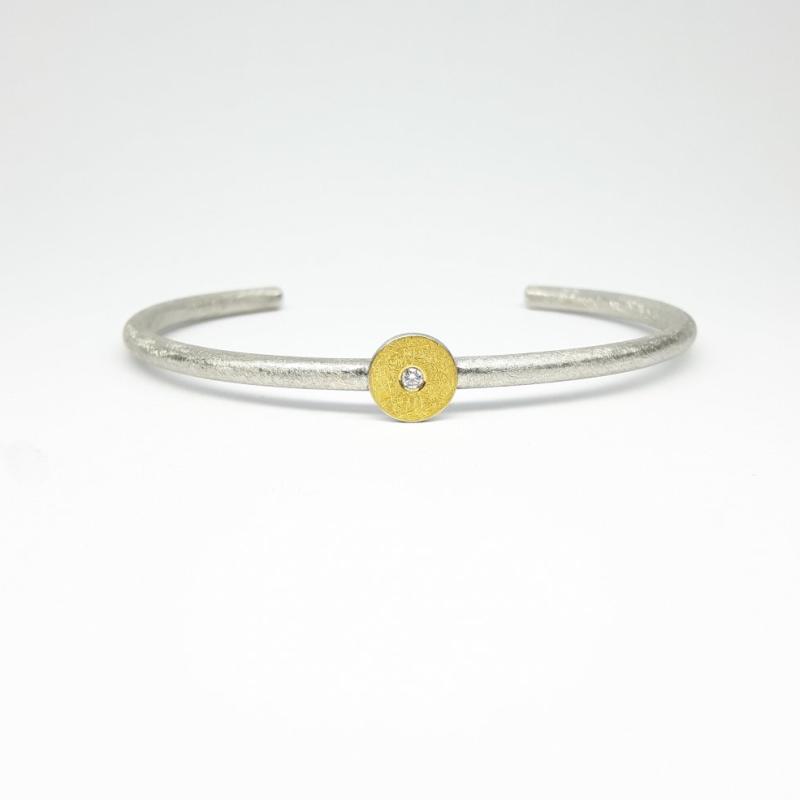 Bracelet en argent 925/-, or fin et diamant Ø3mm.