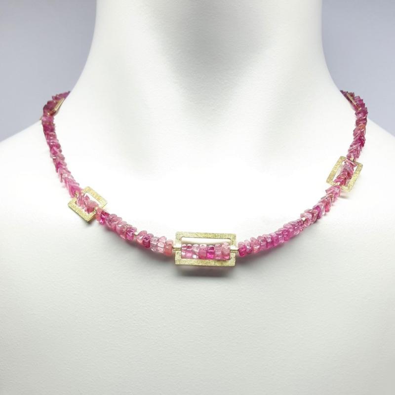 Collier en tourmaline rose et or jaune 18kt. Pièce unique.