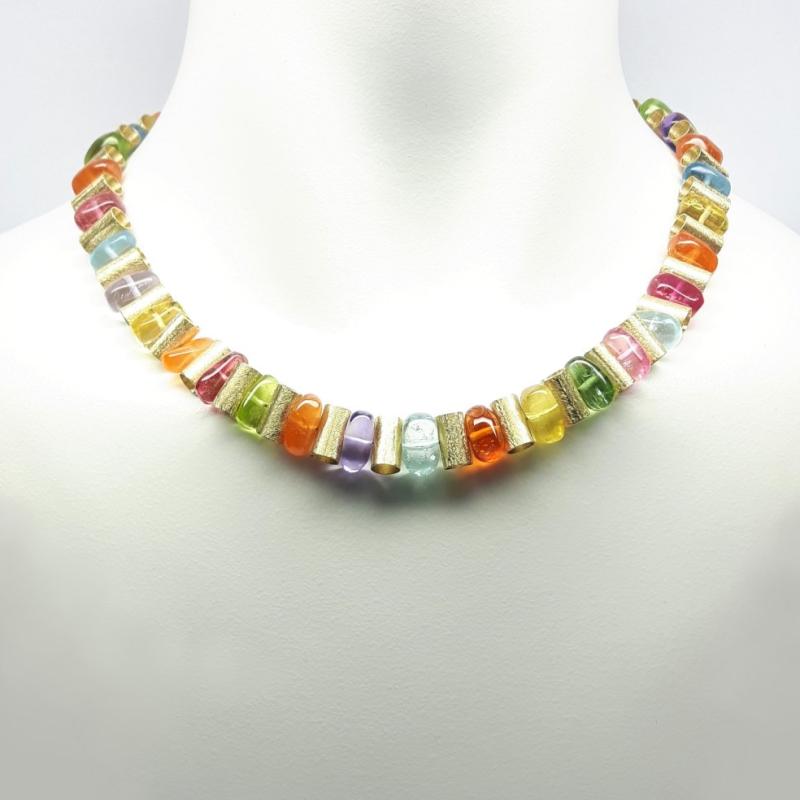 Collier en aigue-marine, tourmaline, grenat mandarin, péridot, améthyste, béryl jaune et or 18kt. Pièce unique!
