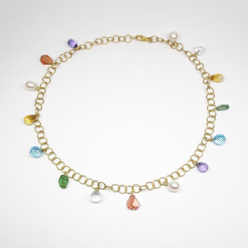 Collier en or jaune 18kt, tourmaline, citrine améthyste, topaze, cristal de roche et perles. Pièce unique.