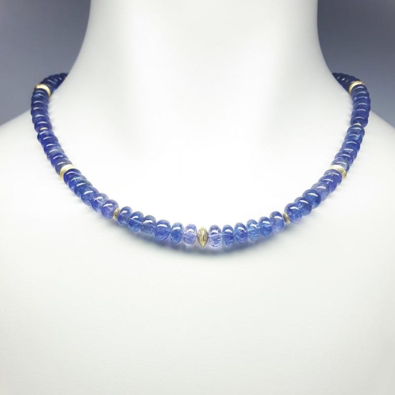 Collier en or jaune 18kt et tanzanite. Pièce unique.
