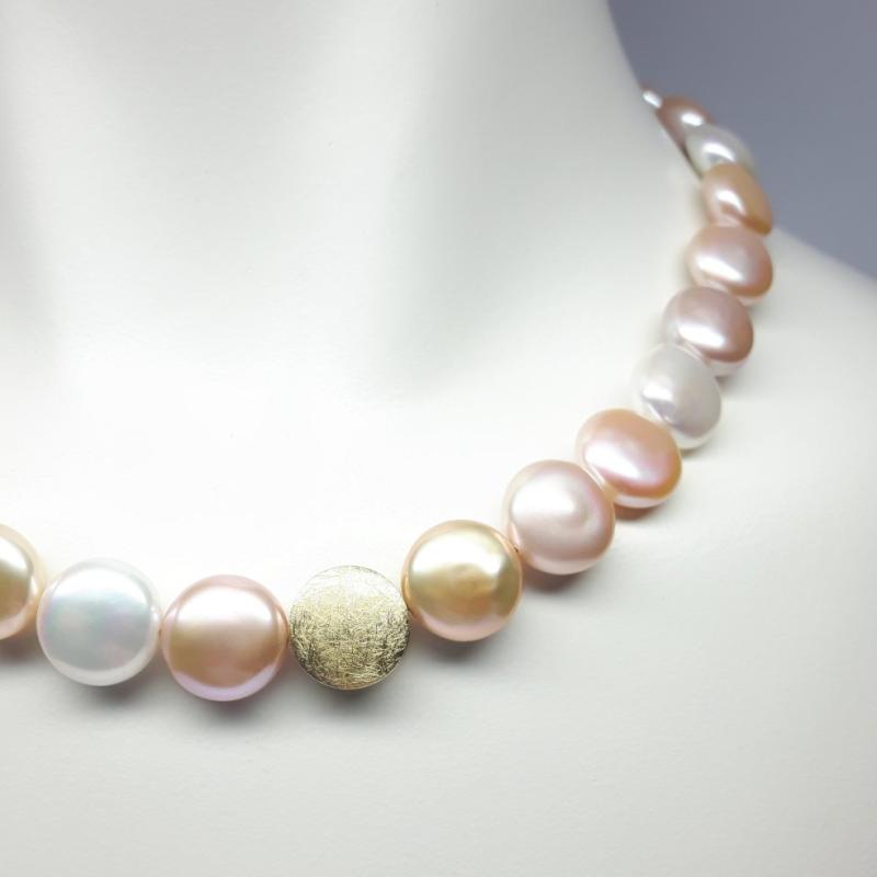 Collier en perles de culture d'eau douce