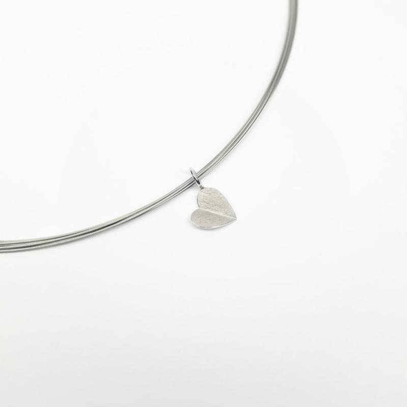 Pendentif coeur en or blanc 18kt.