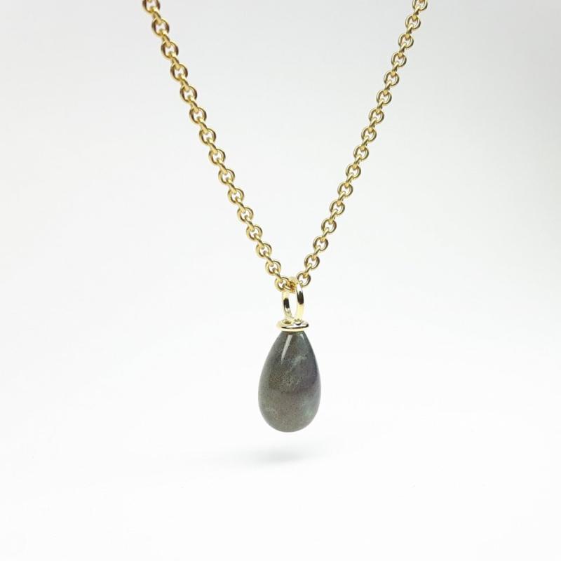Pendentif en or jaune 18kt et pampille en labradorite.
